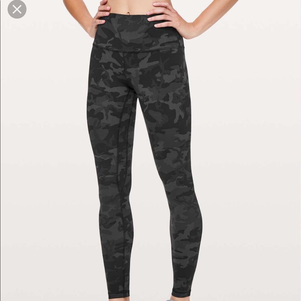 ISO lululemon incognito camo grey align 28” 4